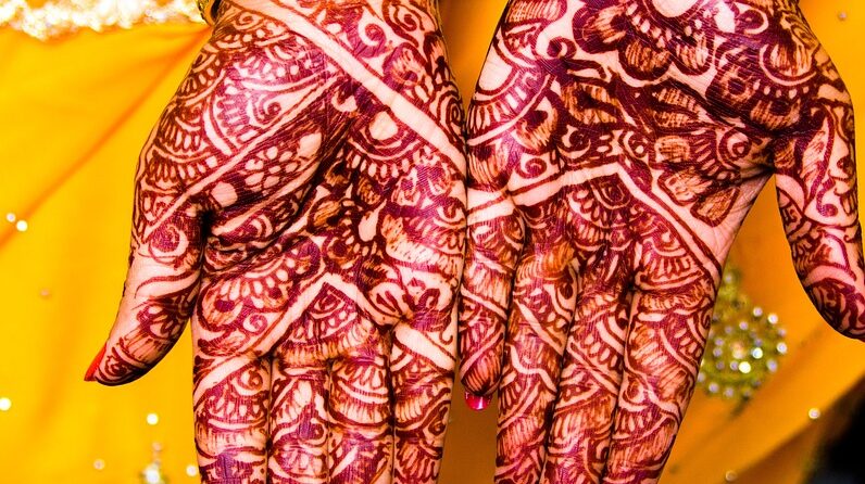 mehendi, hands, weddingSonakshi Sinha and Zaheer Iqbal